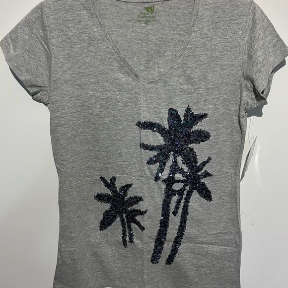 Palm Harbour Women's Gray Sequined V-Neck Short Sleeve T-Shirt Petite Small NWT - Picture 1 of 12
